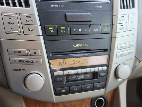 Used 2004 Lexus RX 330 FWD image 21