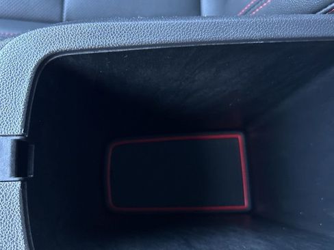 Used 2024 Chevrolet Trax RS w/ Sunroof Package image 31