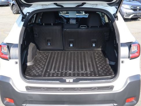 Certified 2025 Subaru Outback Premium AWD/4WD image 34