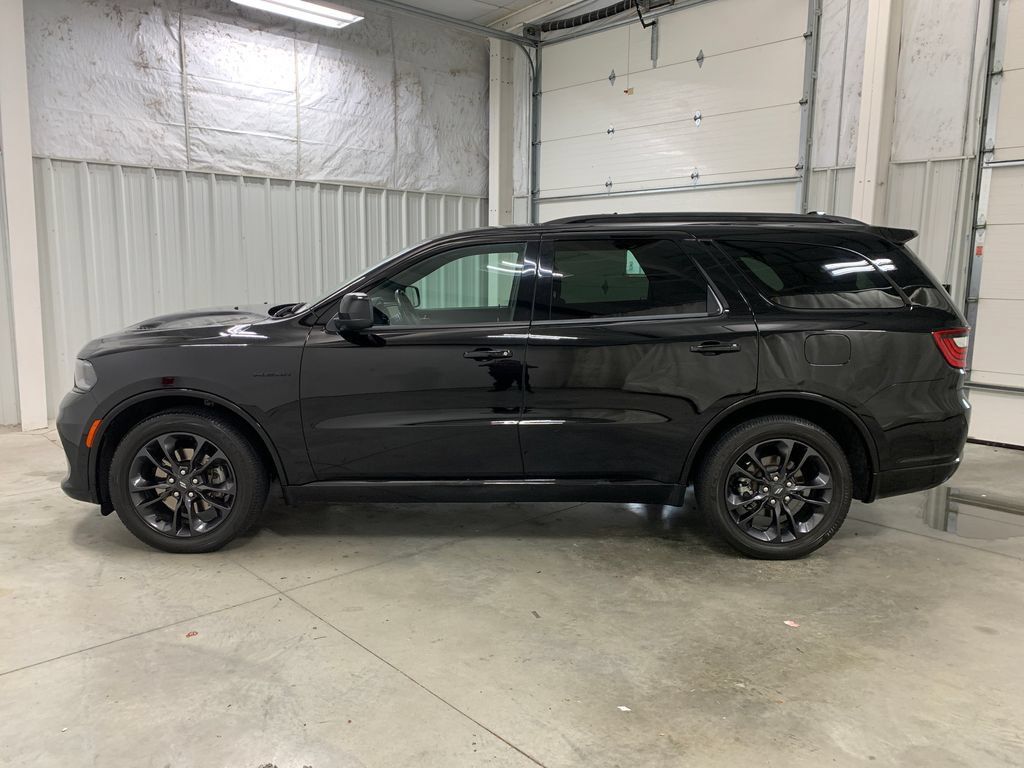 Used 2023 Dodge Durango R/T w/ Blacktop Package AWD/4WD image 4