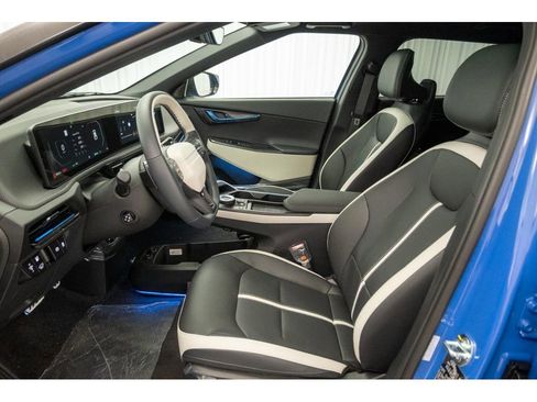 New 2025 Kia EV6 GT-Line image 16