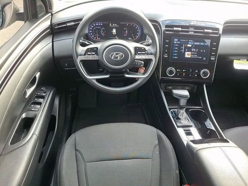 Used 2024 Hyundai Tucson SE FWD image 12
