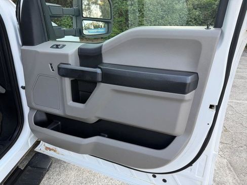 Used 2018 Ford F450 XL w/ Power Equipment Group AWD/4WD image 24