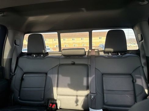 Used 2023 GMC Sierra 2500 Denali w/ Denali Black Diamond Edition image 16