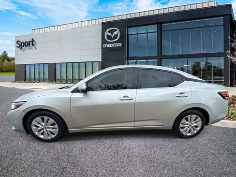 Used 2023 Nissan Sentra S image 7