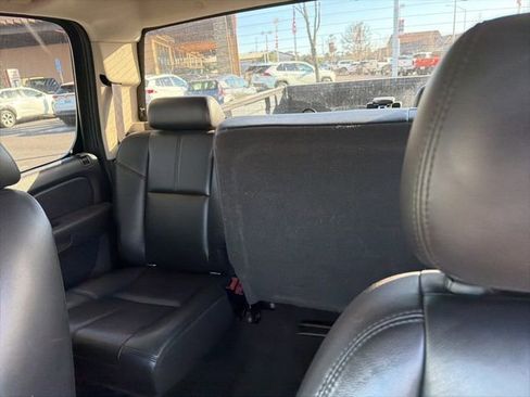 Used 2011 Chevrolet Silverado 2500 LTZ w/ LTZ Plus Package image 28