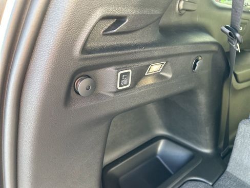 New 2025 Jeep Grand Cherokee L Limited w/ Trailer Tow Package image 23