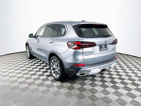 Used 2026 BMW X5 xDrive40i w/ Climate Comfort Package image 6