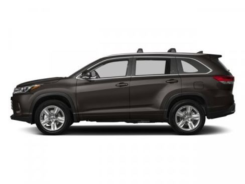 Used 2018 Toyota Highlander Limited image 3