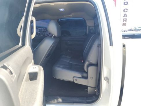 Used 2008 Chevrolet Silverado 2500 LT w/ 2LT Convenience Package RWD image 23