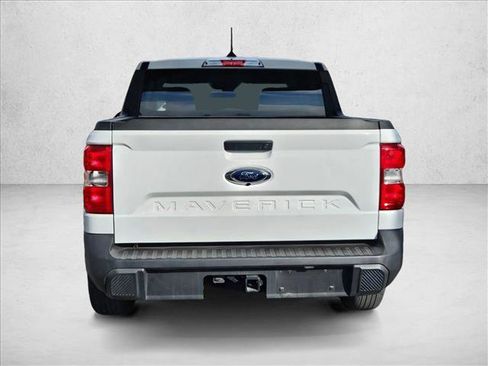 Used 2022 Ford Maverick XL image 6