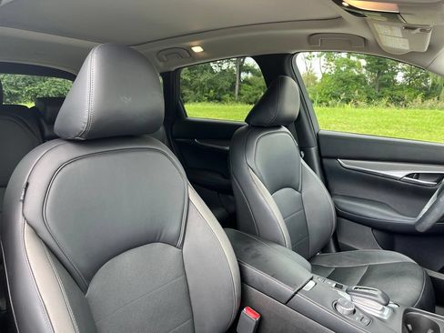 Used 2023 INFINITI QX50 Luxe AWD/4WD image 28