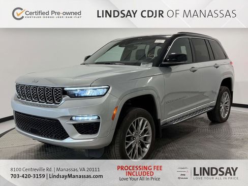 Certified 2024 Jeep Grand Cherokee Summit w/ Luxury Tech Group V AWD/4WD image 5