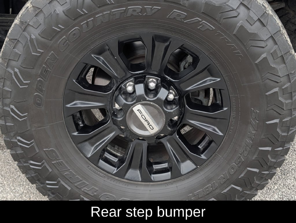 Used 2020 Ford F350 Platinum w/ Tremor Off-Road Package AWD/4WD image 9