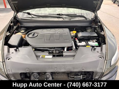 Used 2016 Jeep Cherokee Trailhawk w/ Comfort/Convenience Group AWD/4WD image 15