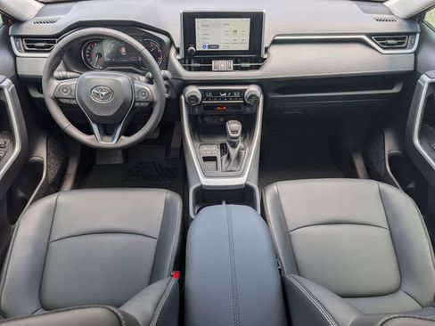 Used 2025 Toyota RAV4 XLE Premium FWD image 26