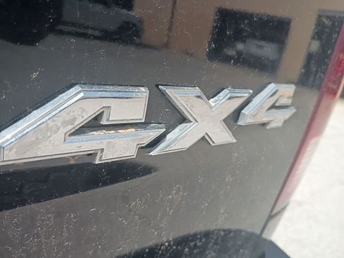 Used 2024 RAM 1500 Classic SLT AWD/4WD image 12