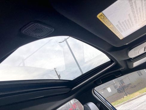 Used 2026 Toyota Camry SE image 27