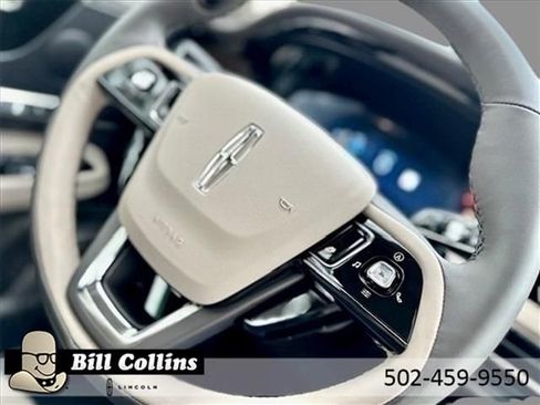 New 2024 Lincoln Corsair Reserve w/ Equipment Group 201A image 14