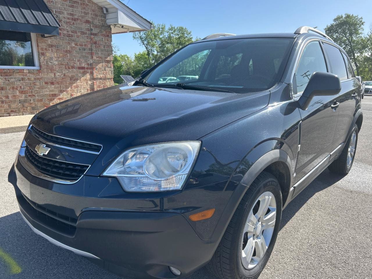 Used 2014 Chevrolet Captiva Sport LS FWD image 1