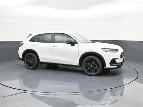 New 2026 Honda HR-V Sport image 13