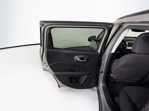 Used 2019 Jeep Compass Sport AWD/4WD image 25