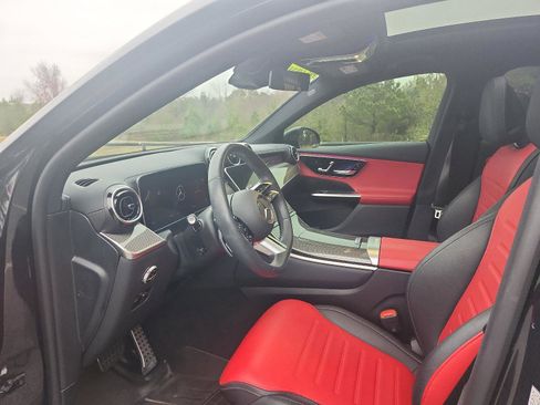 Used 2024 Mercedes-Benz GLC 300 GLC 300 GLC 300 4MATIC Coupe image 12