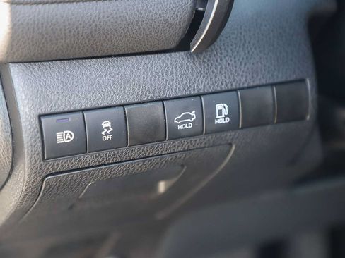 Used 2022 Toyota Camry XSE w/ Carpet Mat Package (TMS) FWD image 27