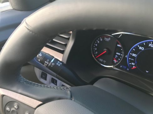 Certified 2023 GMC Acadia Denali w/ Denali Technology Package image 21