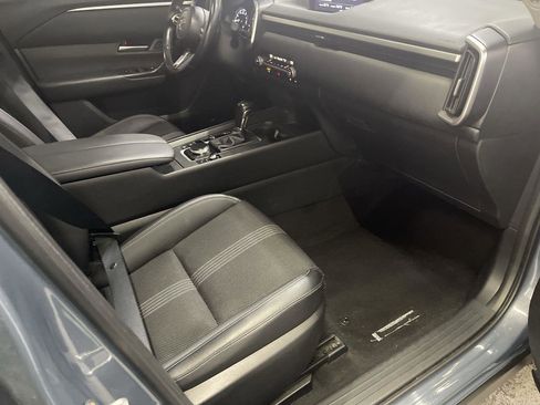 Used 2023 MAZDA CX-50 2.5 S w/ Preferred Plus Pkg image 24