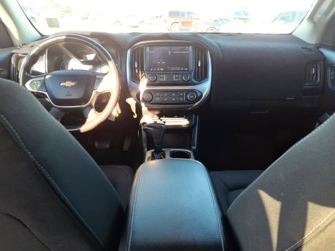 Used 2019 Chevrolet Colorado LT w/ LT Convenience Package image 19