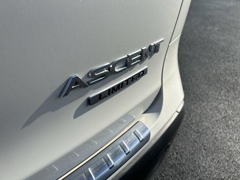 Used 2026 Subaru Ascent Limited AWD/4WD image 11