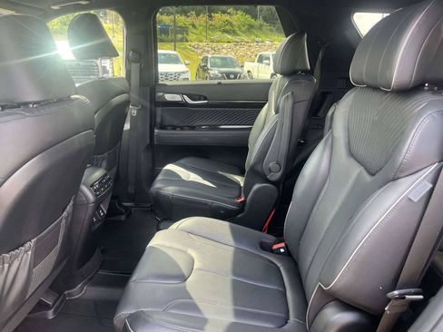 Certified 2024 Hyundai Palisade Calligraphy AWD/4WD image 11