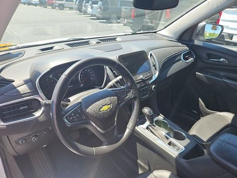 Used 2019 Chevrolet Equinox Premier AWD/4WD image 17