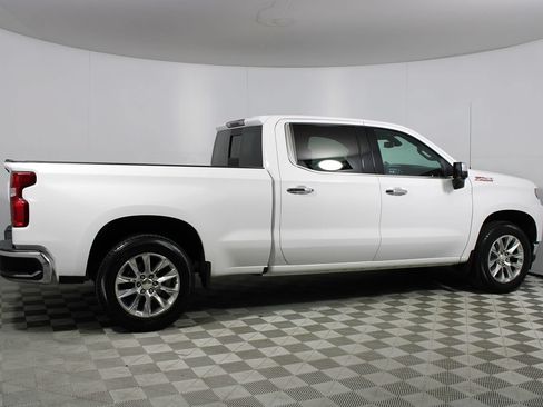 Used 2020 Chevrolet Silverado 1500 LTZ w/ LTZ Premium Package AWD/4WD image 49