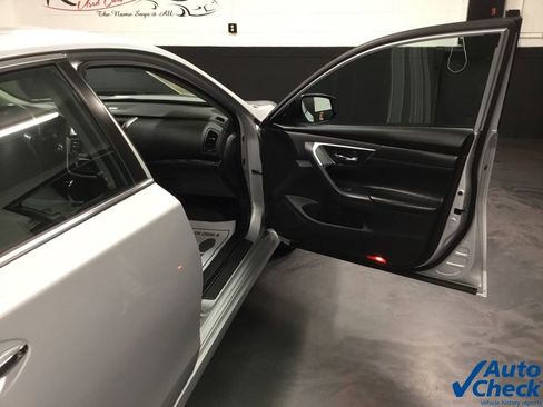 Used 2018 Nissan Altima 2.5 SL image 38