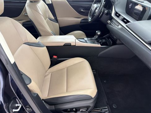 Used 2021 Lexus ES 350 w/ Premium Package FWD image 24