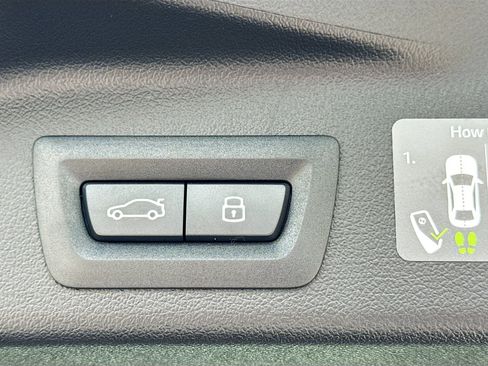 New 2026 BMW X5 xDrive50e AWD/4WD image 13