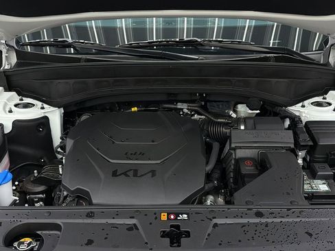 Used 2025 Kia Telluride EX FWD image 16