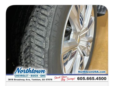 Certified 2023 Chevrolet Tahoe High Country w/ Advanced Technology Package AWD/4WD image 28
