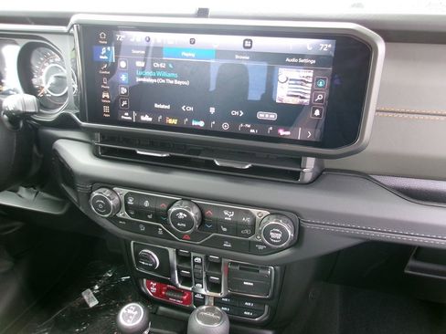 New 2026 Jeep Gladiator Mojave AWD/4WD image 11