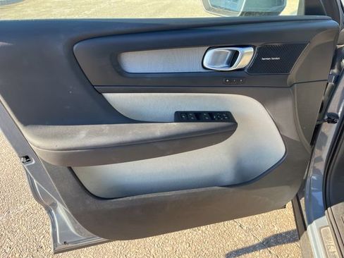 Certified 2023 Volvo XC40 B5 Plus w/ Driver Assist Package image 26