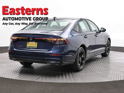 Used 2025 Honda Accord SE image 5