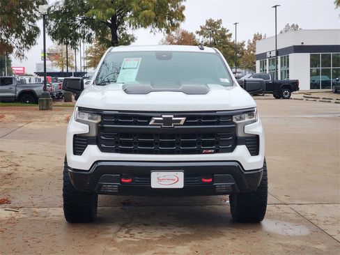 Used 2023 Chevrolet Silverado 1500 LT Trail Boss image 2