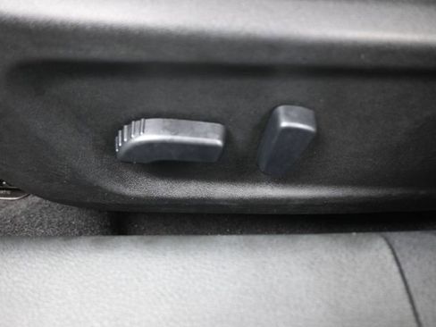 Used 2025 Nissan Altima 2.5 SV image 33