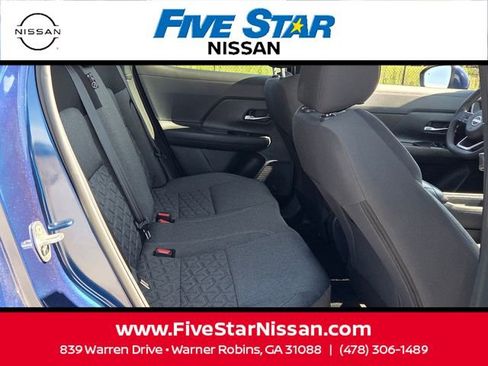 Used 2025 Nissan Kicks SV FWD image 15
