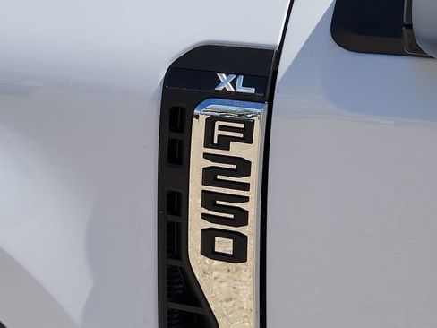 New 2026 Ford F250 XL AWD/4WD image 11
