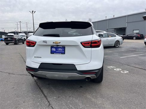 Used 2024 Chevrolet Blazer LT image 4