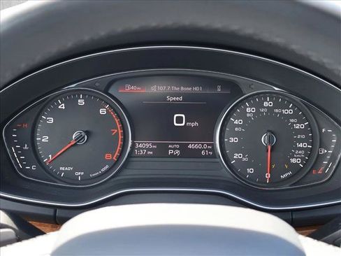 Used 2023 Audi Q5 2.0T Premium w/ Convenience Package AWD/4WD image 15