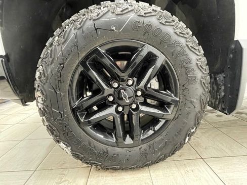 Certified 2024 Chevrolet Silverado 1500 Custom Trail Boss image 6